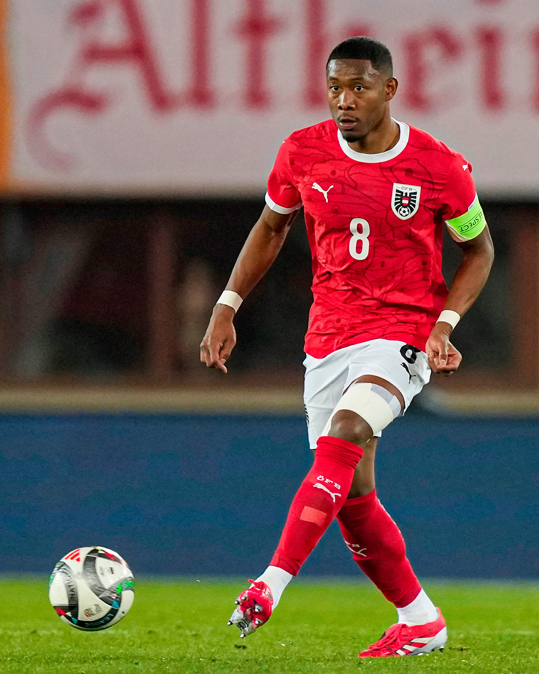 赛地聚焦——欧联转会期热度飙升，皇家马德里刷新队史纪录，底气十足，训练强度明显提升的简单介绍