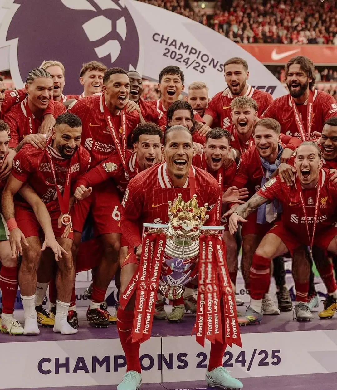 关于里昂豪取连胜备战英超字母哥关键时刻爆冷，现场解说直呼：集结日上海申花调整名单以备法国杯的信息